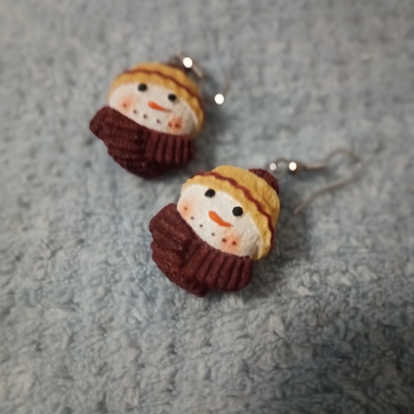 Extremely cute little set! Snowman brooch and earrings. - Picture 5 of 7